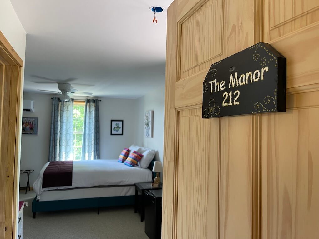 Manor 212 (1)